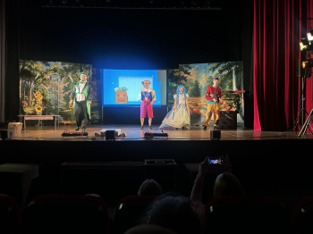 JABLUSZKA-I-JAGODKI-W-TEATRZE-10