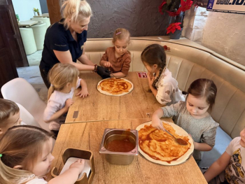 DZIEN-PIZZY-W-CYTRYNKACH-11