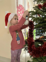 WSPOLNE-UBIERANIE-CHOINKI-W-HOLU-NASZEGO-PRZEDSZKOLA-9