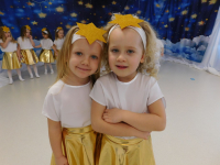 Gwiazdkowy-wystep-w-grupie-cytrynek-1