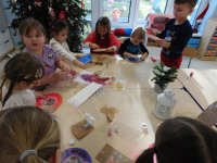 PRZYGOTOWANIA-DO-SWIAT-W-GRUPIE-JAGODEK-9