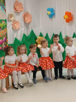 DZIEN-BABCI-I-DZIADZIUSIA-W-GRUPIE-MALINEK-1