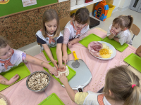 DZIEN-PIZZY-W-GRUPIE-JABLUSZKA-8