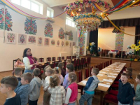 12-marca-grupa-Jabuszek-wybraa-si-na-wycieczk-do-Zalipia--synnej-malowanej-wsi-4