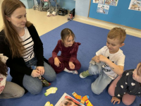 Dzien-Kolorowej-Skarpetki-1