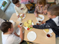 -Zdrowy-tydzie-w-grupie-Jabuszek--1