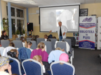 autorskie-spotkanie-w-bibliotece-3