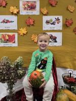 Malinki odkrywają uroki jesieni Malinki odkrywają uroki jesieni