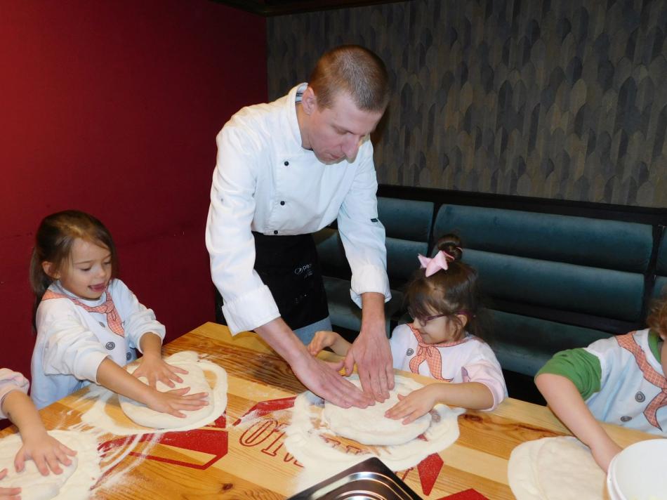 Warsztaty Robienia Pizzy w Bufallo Pub Pizza