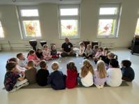 Warsztaty-gry-na-bebnach-43