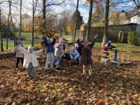 ZABAWY-NA-PLACU-PRZEDSZKOLNYM-6